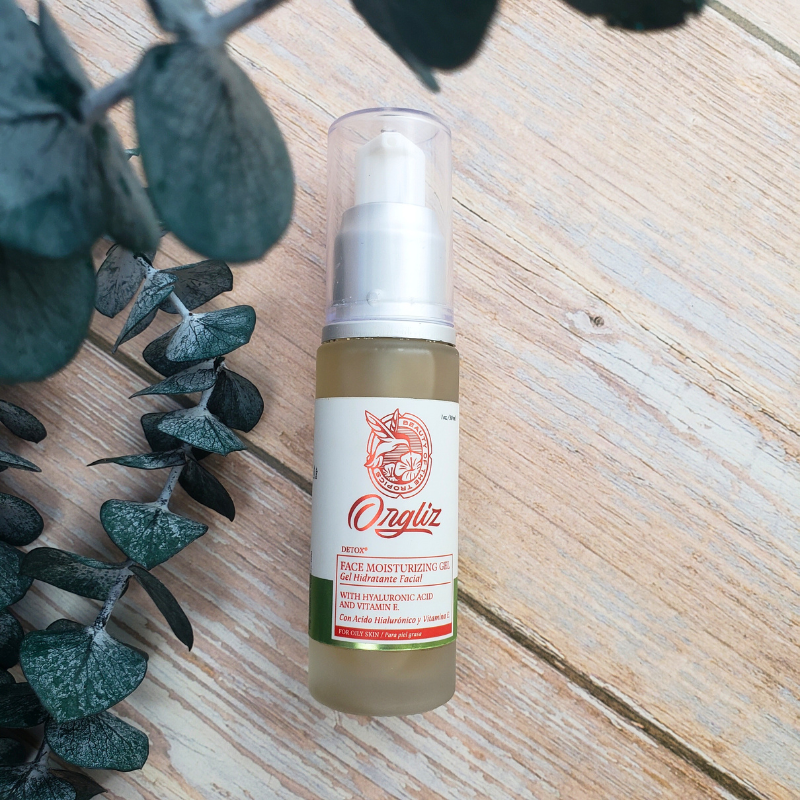 Moisturizing Facial Gel with Hyaluronic Acid